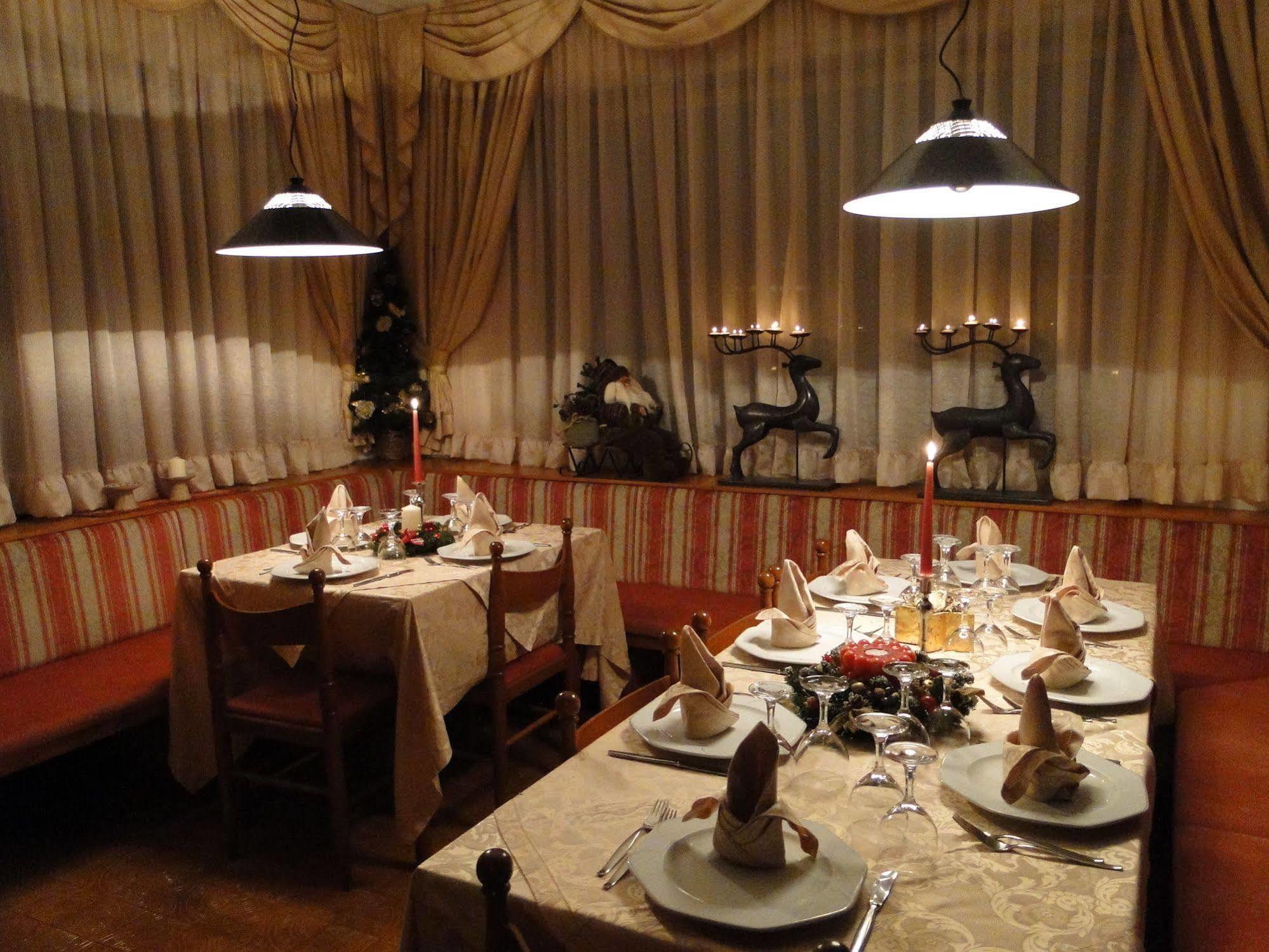 Hotel Villa Rosa Campitello di Fassa Ngoại thất bức ảnh